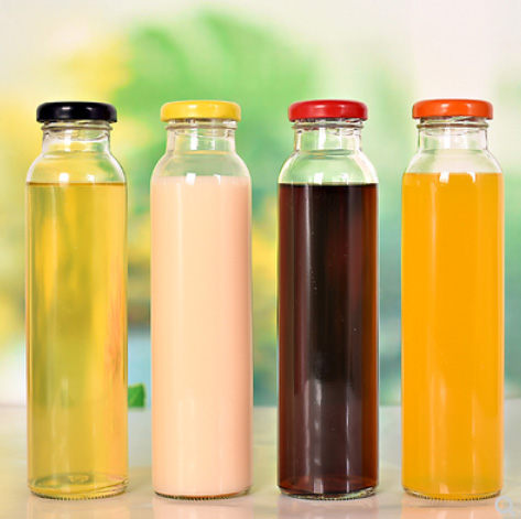 Augļu-dārzeņu-dzērienu-automātiskais-stikla-pudeles-karstās-sulas-pildīšanas-līnija 4